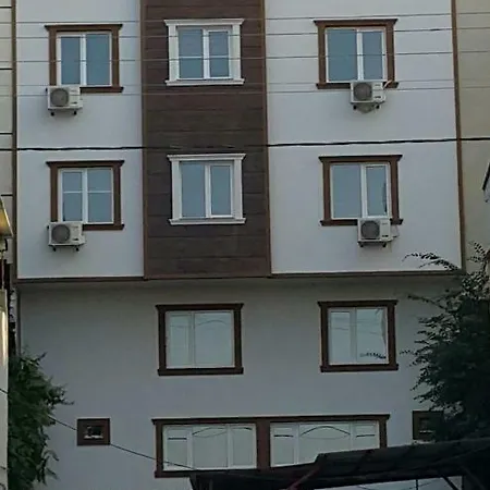 Kuzeybati Apart *